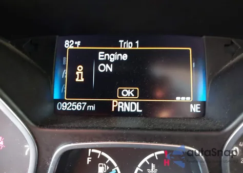 2015 Ford Focus Se z USA, uszkodzony, nr VIN 1FADP3K22FL355827